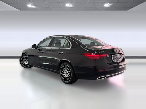 Used 2023 Mercedes-Benz C 300 Sedan image 3