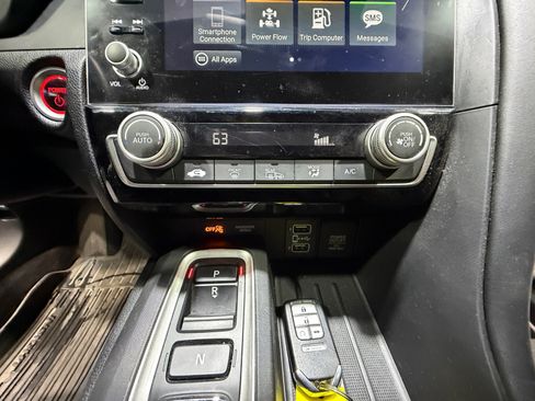 Used 2021 Honda Insight EX image 12