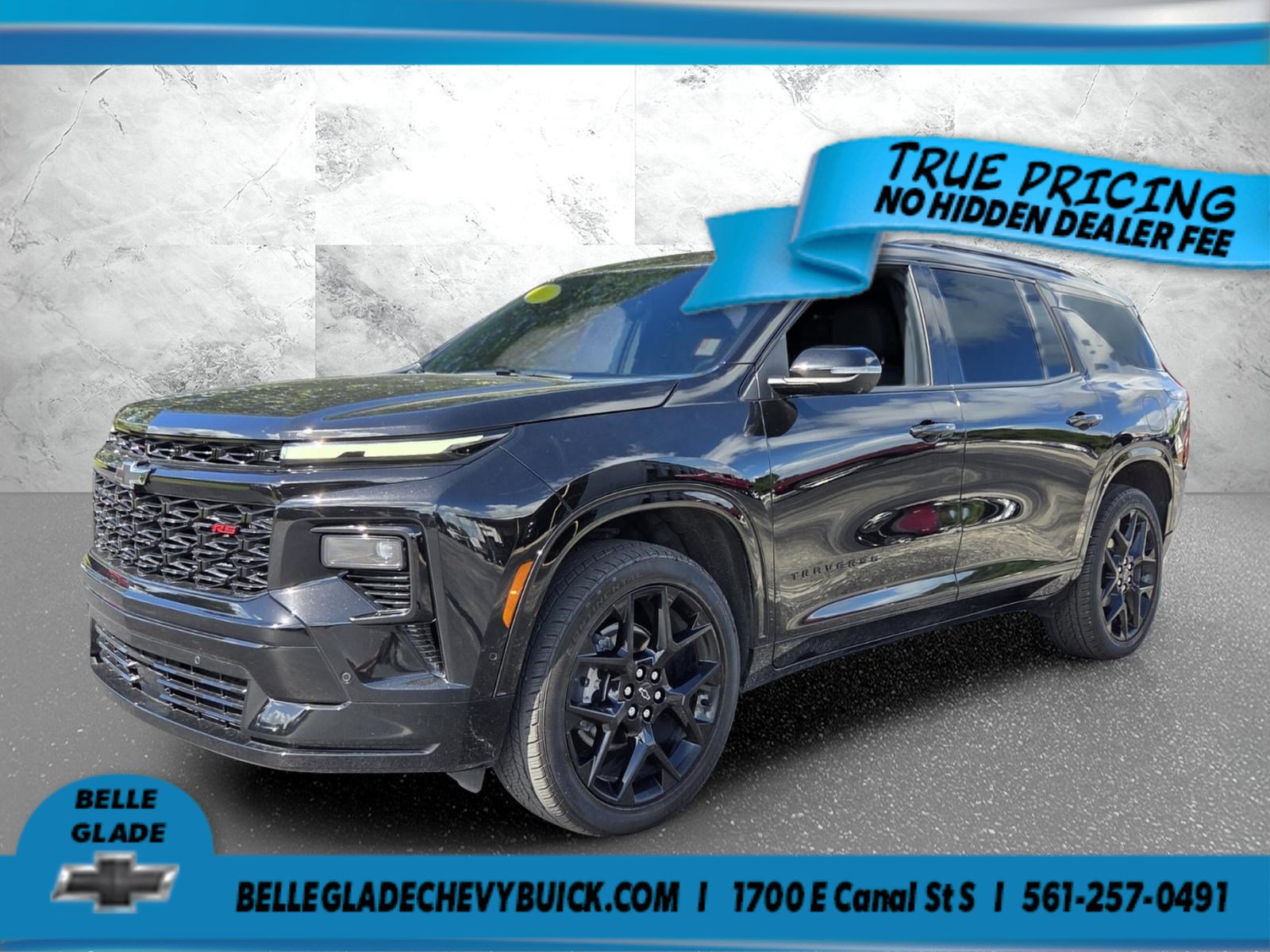 Used 2026 Chevrolet Traverse RS FWD image 1