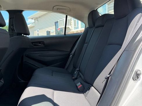 Used 2023 Toyota Corolla LE FWD image 12