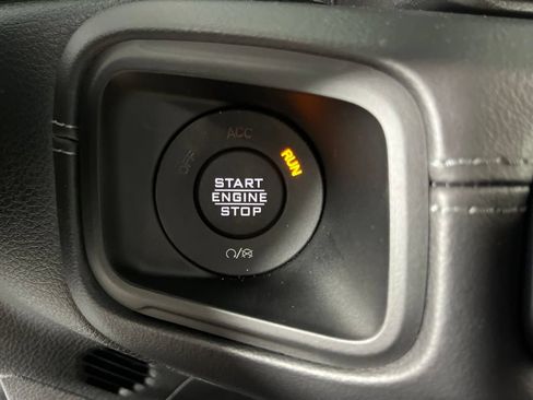 Used 2025 Jeep Wrangler Unlimited Rubicon 392 AWD/4WD image 29