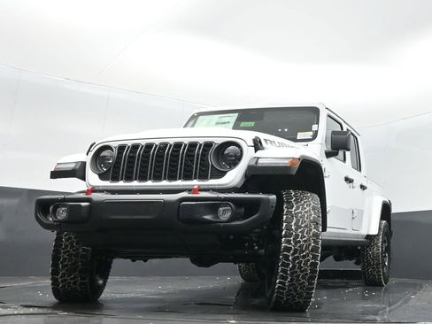 New 2026 Jeep Gladiator Rubicon AWD/4WD image 29