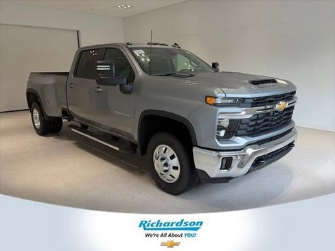 New 2026 Chevrolet Silverado 3500 LT w/ All Star Edition AWD/4WD image 1