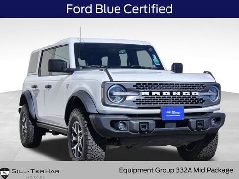 Certified 2025 Ford Bronco Badlands AWD/4WD image 1