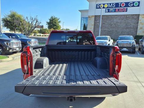 Used 2026 GMC Sierra 1500 SLT RWD image 22