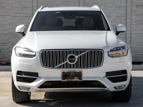 Used 2018 Volvo XC90 T6 Inscription w/ Convenience Package AWD/4WD image 7