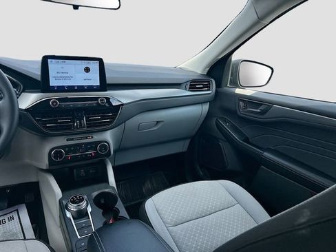 Certified 2024 Ford Escape Active AWD/4WD image 28