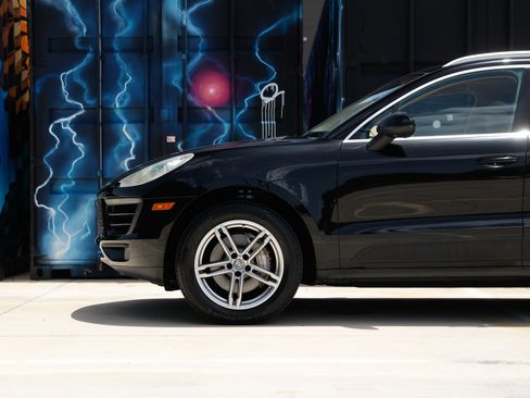 Used 2016 Porsche Macan S AWD/4WD image 28