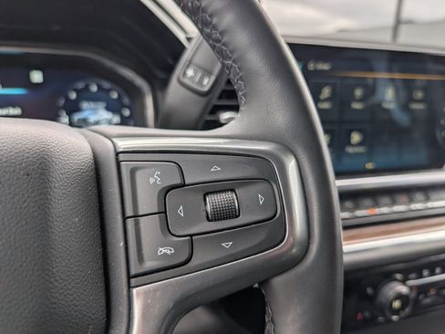 Used 2023 Chevrolet Silverado 1500 LT Trail Boss w/ LPO, Dark Essentials Package image 14