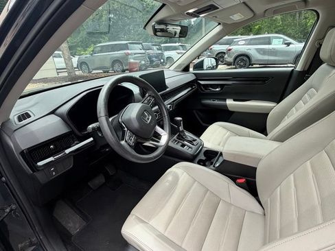 Used 2024 Honda CR-V EX-L image 3