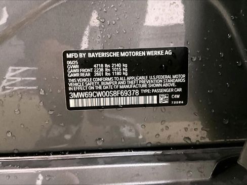 Used 2025 BMW 330i Sedan w/ M Sport Package image 33