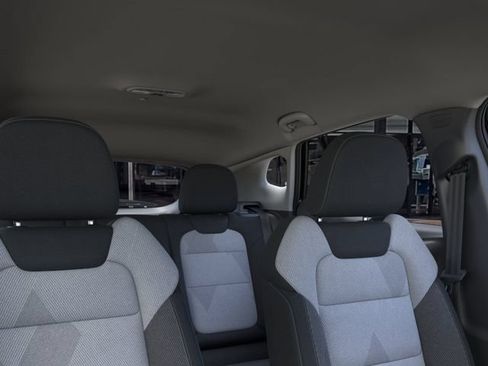 New 2026 Chevrolet Trax LS w/ LS Convenience Package FWD image 24