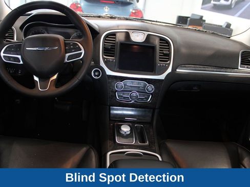 Used 2023 Chrysler 300 Touring L w/ Popular Equipment Group image 7