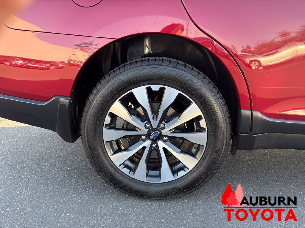 Used 2017 Subaru Outback 2.5i Limited AWD/4WD image 25