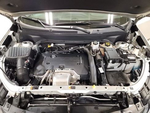 Used 2018 Chevrolet Equinox LT image 9