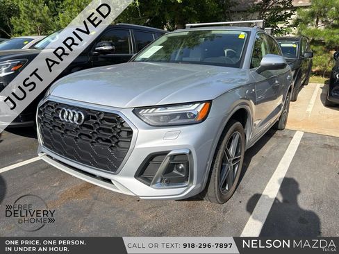 Used 2021 Audi Q5 e Prestige AWD/4WD image 1