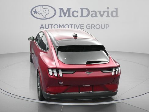 Used 2025 Ford Mustang Mach-E Premium RWD image 39