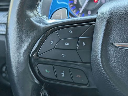 Used 2015 Chrysler 300 Limited w/ 300 Premium Group image 16