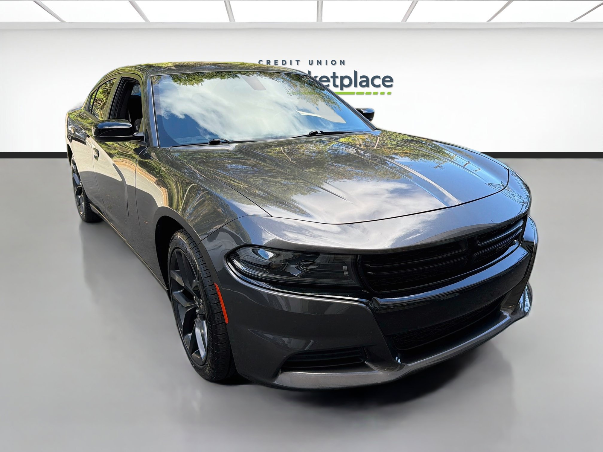 Used 2023 Dodge Charger SXT w/ Blacktop Package RWD image 1