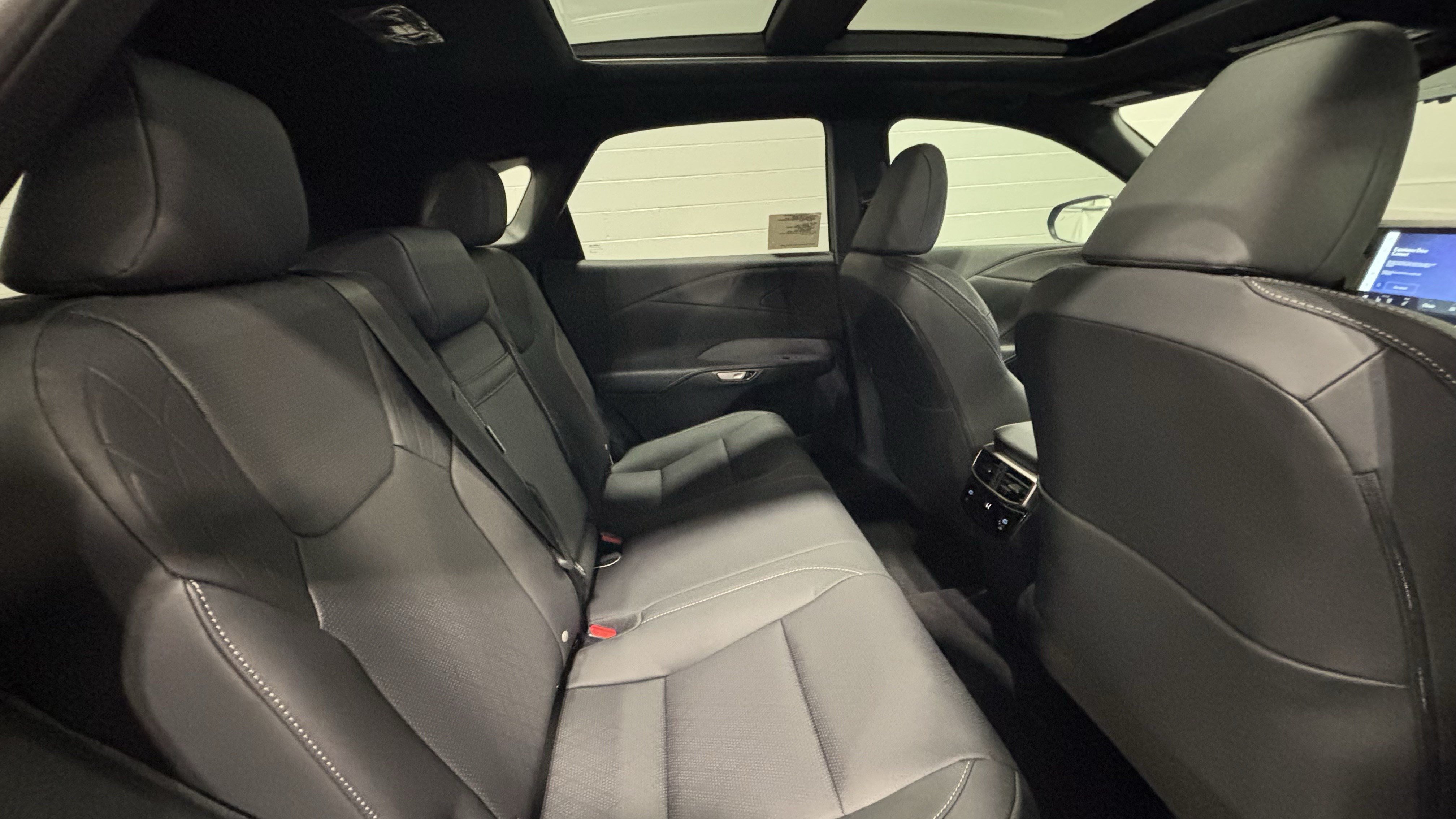 New 2026 Lexus RX 350h AWD/4WD image 39