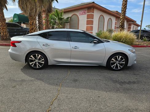 Used 2017 Nissan Maxima 3.5 SL FWD image 8