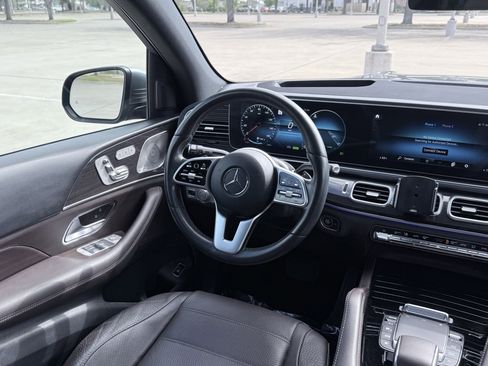 Used 2022 Mercedes-Benz GLS 450 4MATIC image 55