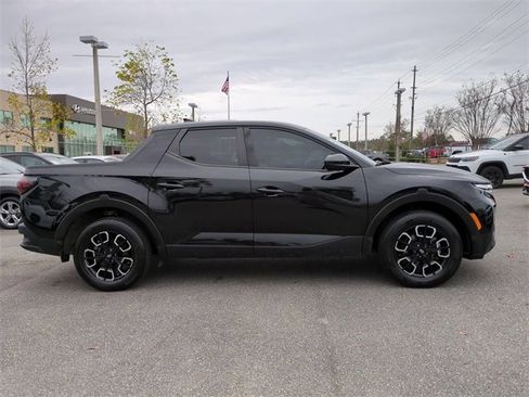 Used 2024 Hyundai Santa Cruz SE image 4