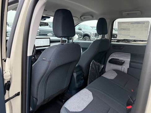 New 2025 Ford Maverick XLT w/ XLT Luxury Package image 9