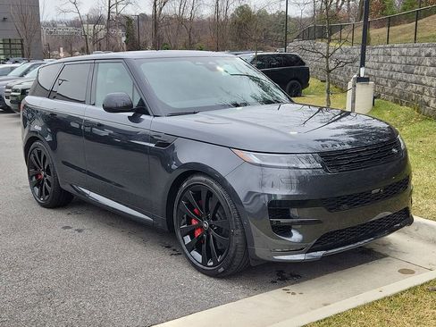New 2025 Land Rover Range Rover Sport Dynamic SE AWD/4WD image 10