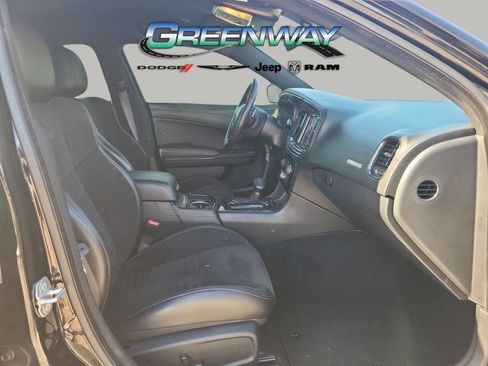Used 2022 Dodge Charger Scat Pack w/ Daytona Edition Group image 5