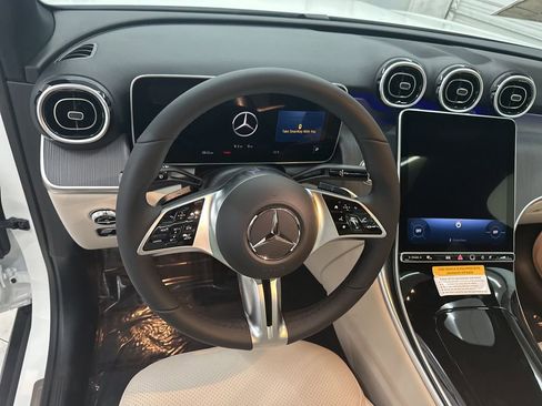 New 2026 Mercedes-Benz GLC 300 image 10