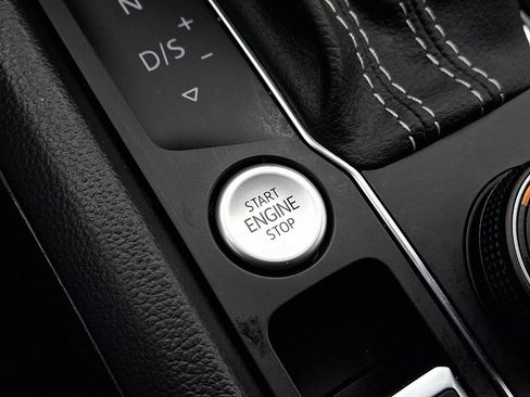 Certified 2023 Volkswagen Atlas SE AWD/4WD image 22