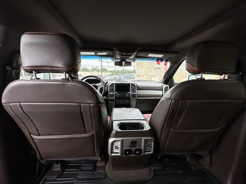 Used 2019 Ford F250 King Ranch w/ King Ranch Ultimate Package AWD/4WD image 7