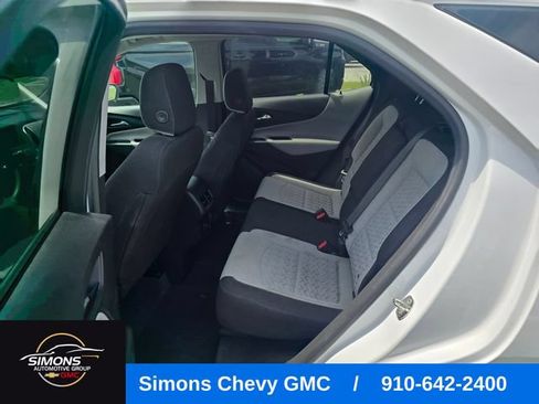 Used 2022 Chevrolet Equinox LT FWD image 29