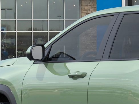 New 2026 Chevrolet Equinox LT w/ Convenience Package II image 12