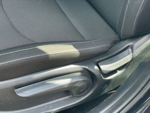 Used 2023 Kia Forte LXS w/ LXS Technology Package image 13