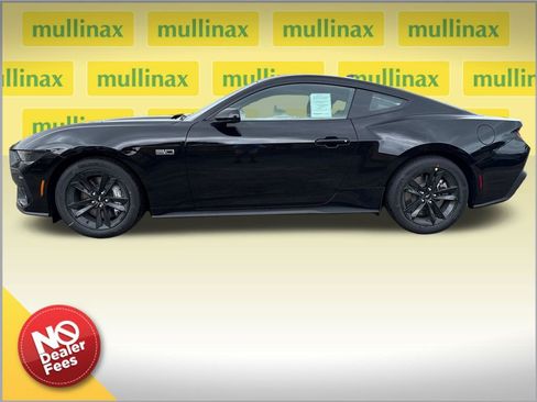 New 2026 Ford Mustang GT image 2