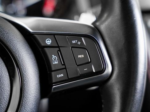 Used 2018 Jaguar F-TYPE R AWD/4WD image 16