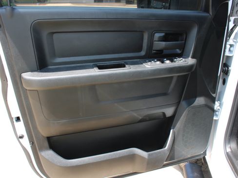 Certified 2026 RAM 2500 Tradesman AWD/4WD image 23