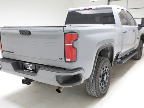 Used 2024 Chevrolet Silverado 2500 LT w/ Z71 Sport Edition image 4