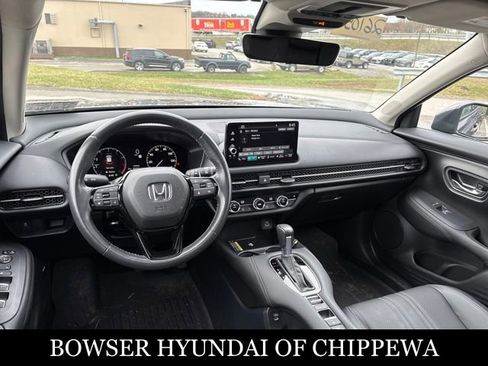 Used 2024 Honda HR-V EX-L image 11