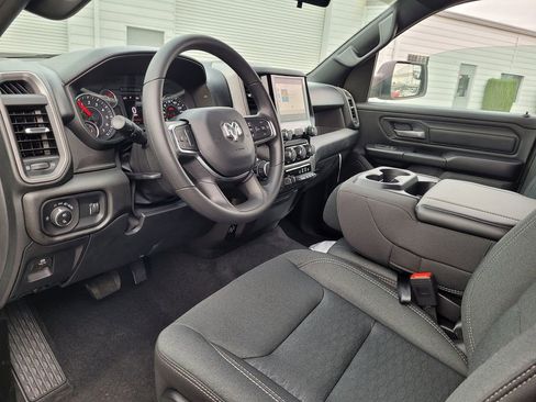 New 2026 RAM 1500 Express image 10