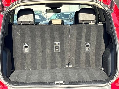 Used 2020 Ford Escape Titanium image 36