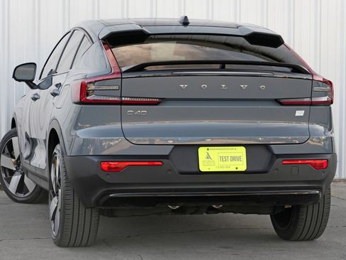 Used 2023 Volvo C40 P8 Recharge Ultimate image 5