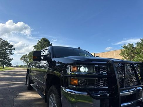 Used 2019 Chevrolet Silverado 2500 W/T w/ WT Convenience Package AWD/4WD image 25
