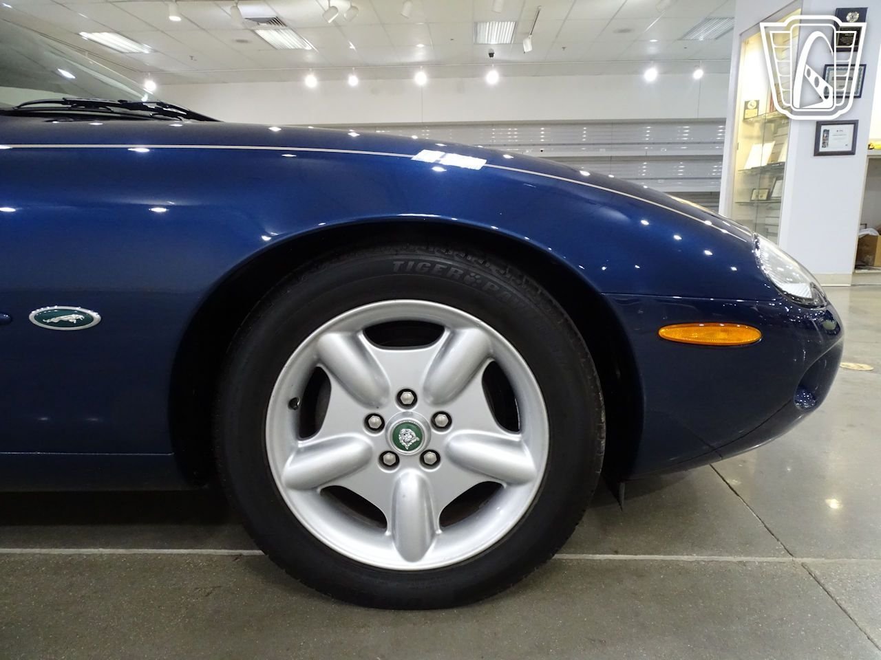 Used 1998 Jaguar XK8 Convertible RWD image 40