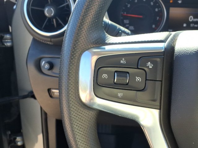 Used 2023 Chevrolet Blazer LT w/ Convenience Package FWD image 16