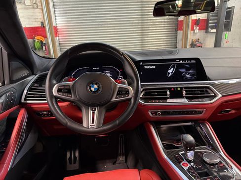 Used 2021 BMW X6 M w/ Executive Package AWD/4WD image 11
