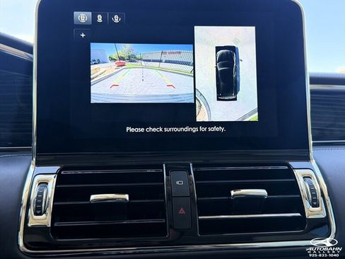 Used 2021 Lincoln Navigator Black Label w/ Cargo Convenience Package AWD/4WD image 32