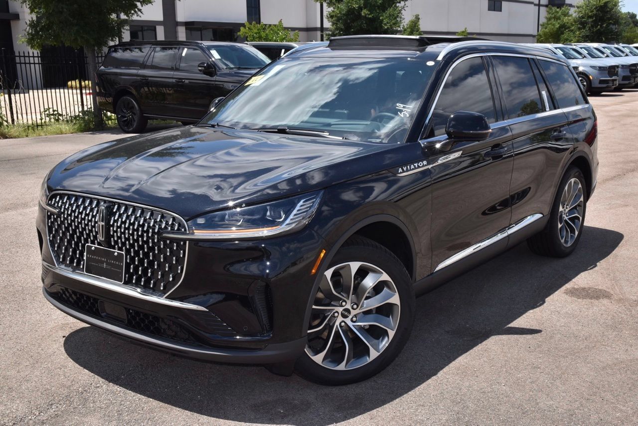New 2026 Lincoln Aviator Reserve w/ Illumination Package AWD/4WD image 12